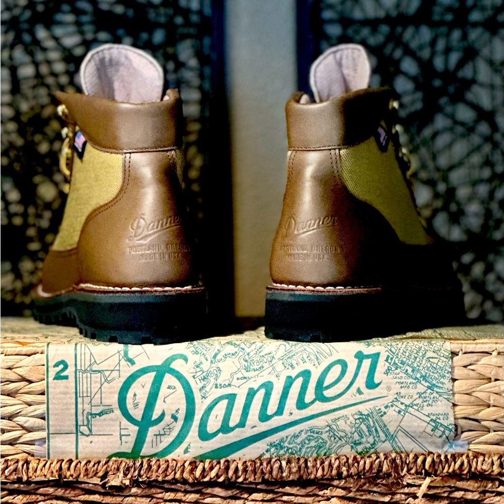 Danner Light Revival. New. 10/10. Size 10 men’s. Never worn.